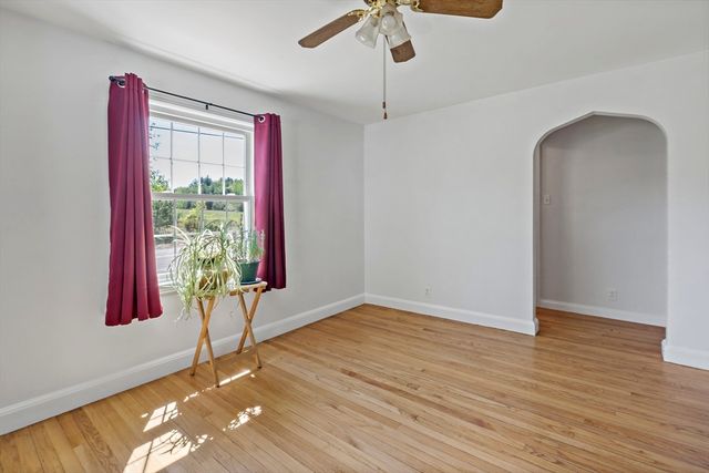238 Lake St, Bellingham, MA 02019
