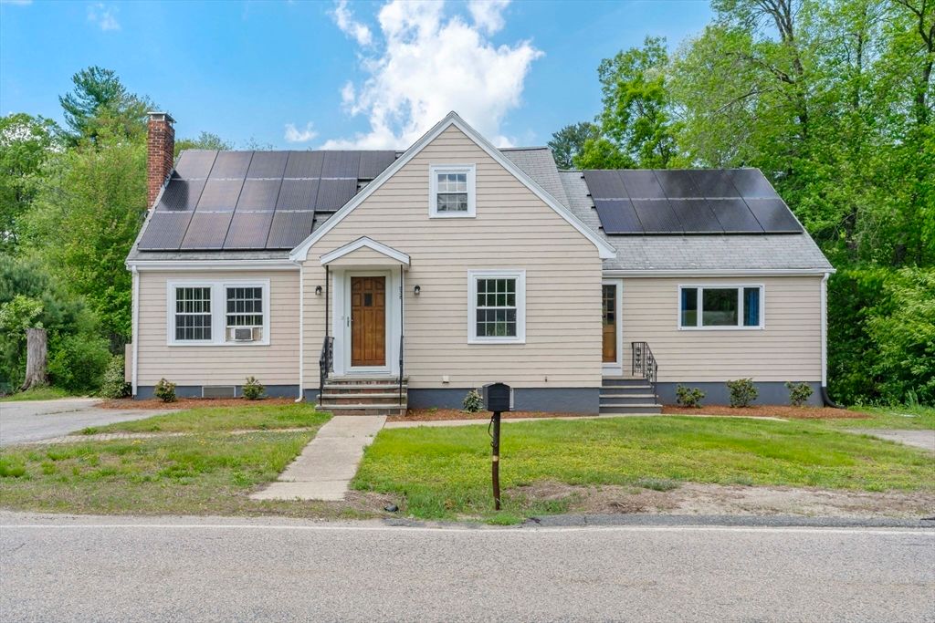 238 Lake St, Bellingham, MA 02019