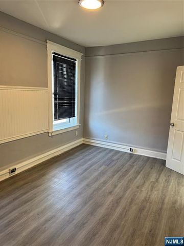 20 Willoughby, Newark, NJ 07112