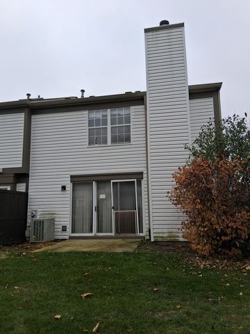 114 W 67th Street, Westmont, IL 60559