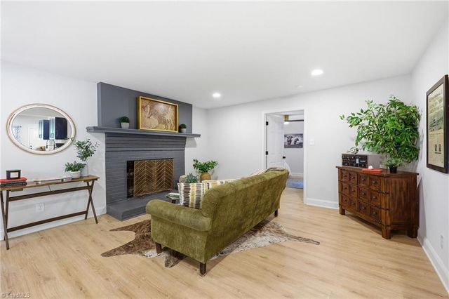 1112 Guyer Street, High Point, NC 27262