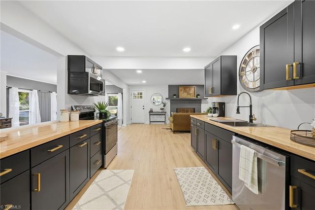 1112 Guyer Street, High Point, NC 27262