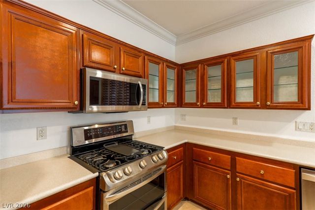 11073 Village Ridge Lane, Las Vegas, NV 89135