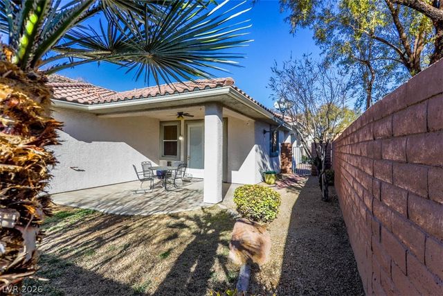 11073 Village Ridge Lane, Las Vegas, NV 89135