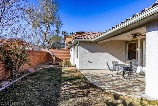 11073 Village Ridge Lane, Las Vegas, NV 89135