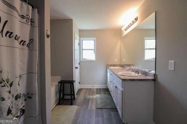 75 Dinsmore Drive, Colbert, GA 30628