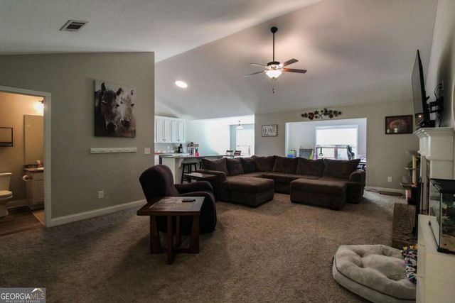75 Dinsmore Drive, Colbert, GA 30628