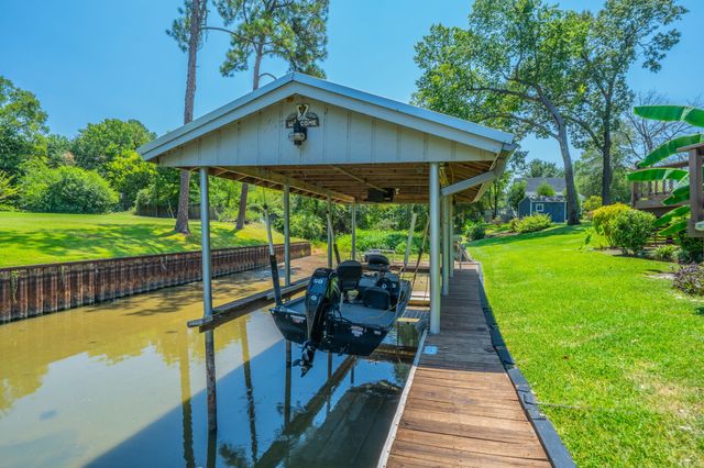 114 Baywood Boulevard, Mabank, TX 75156