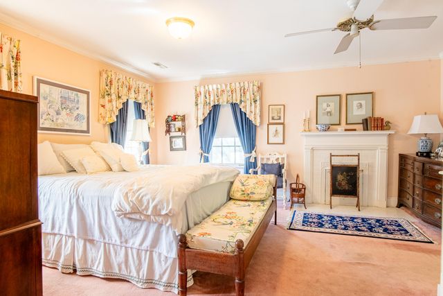 410 N Bragg Avenue, Lookout Mountain, TN 37350