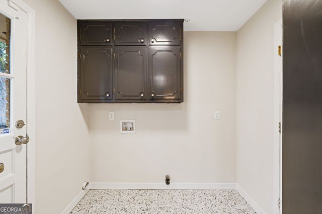 5666 Redcoat Run, Smoke Rise, GA 30087