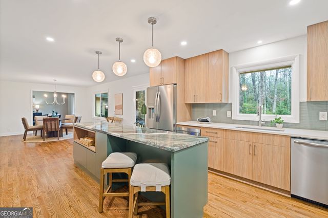 5666 Redcoat Run, Smoke Rise, GA 30087