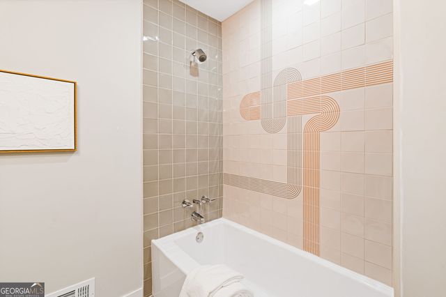 5666 Redcoat Run, Smoke Rise, GA 30087