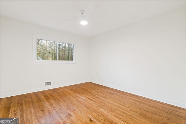 5666 Redcoat Run, Smoke Rise, GA 30087