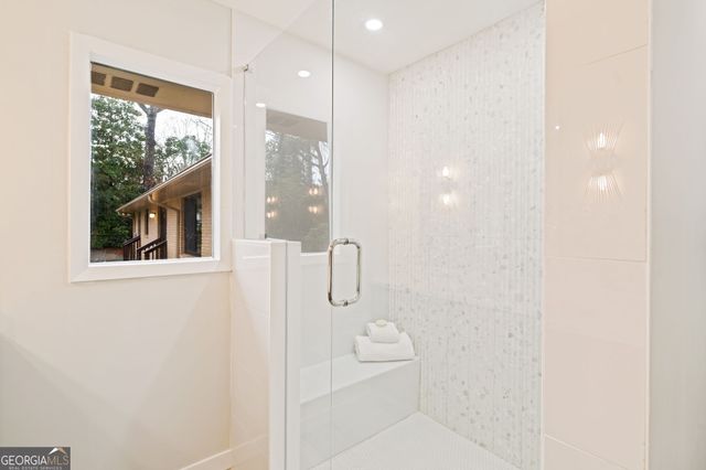 5666 Redcoat Run, Smoke Rise, GA 30087