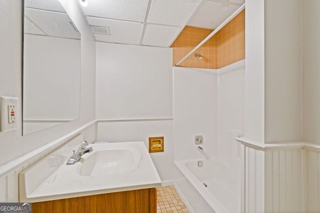 5666 Redcoat Run, Smoke Rise, GA 30087