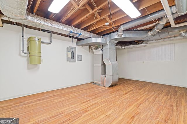 5666 Redcoat Run, Smoke Rise, GA 30087