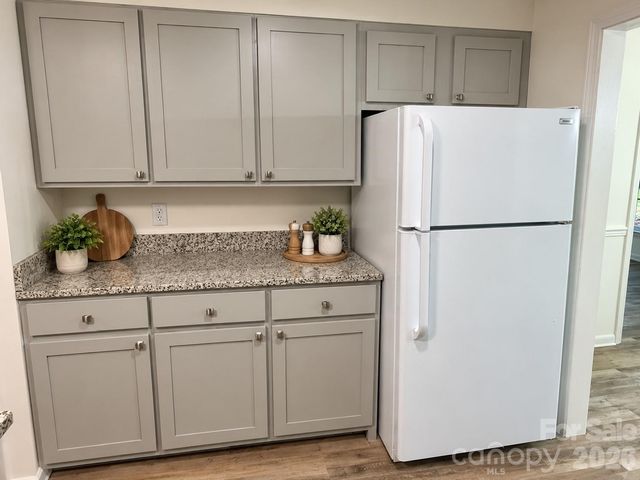 845 Cherokee Place SW, Lenoir, NC 28645