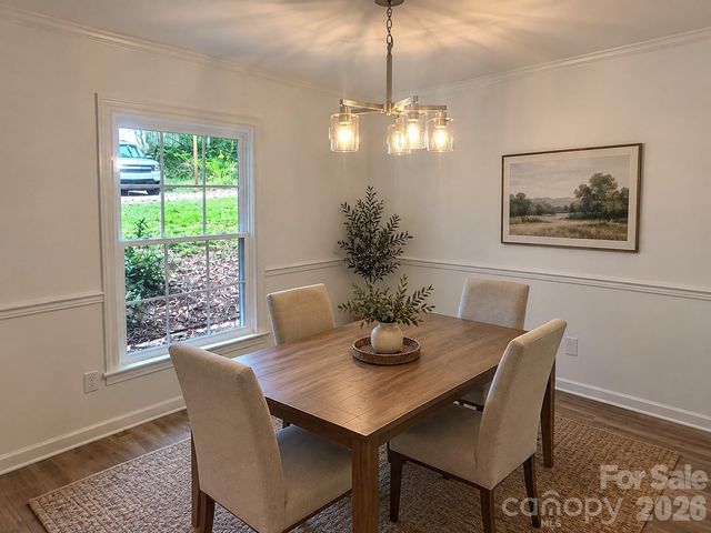845 Cherokee Place SW, Lenoir, NC 28645