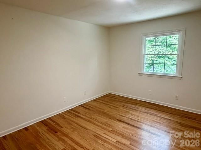 845 Cherokee Place SW, Lenoir, NC 28645