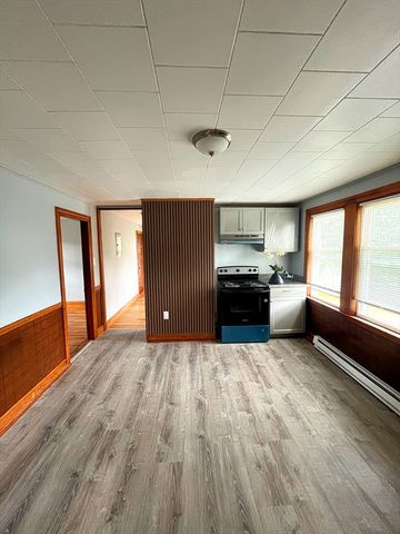 92 E Water Street 3, Taunton, MA 02780