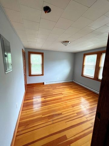 92 E Water Street 3, Taunton, MA 02780