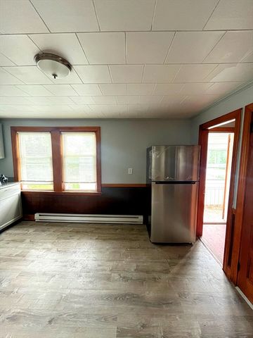 92 E Water Street 3, Taunton, MA 02780
