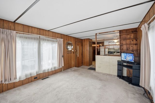 40 Better Way, Springfield, MA 01109