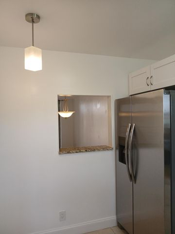 4760 Lucerne Lakes Boulevard W 405, Lake Worth, FL 33467