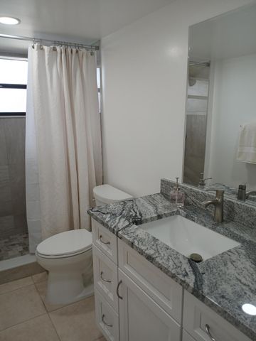 4760 Lucerne Lakes Boulevard W 405, Lake Worth, FL 33467