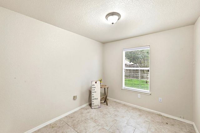 186 Prairie Springs LOOP, Georgetown, TX 78626