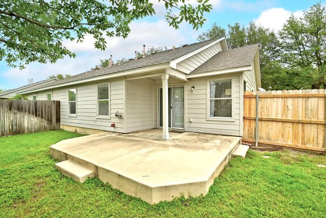 186 Prairie Springs LOOP, Georgetown, TX 78626
