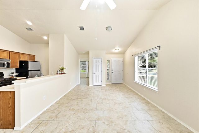 186 Prairie Springs LOOP, Georgetown, TX 78626