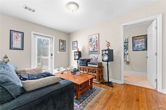 2216 Forest Lake, Tuscaloosa, AL 35401