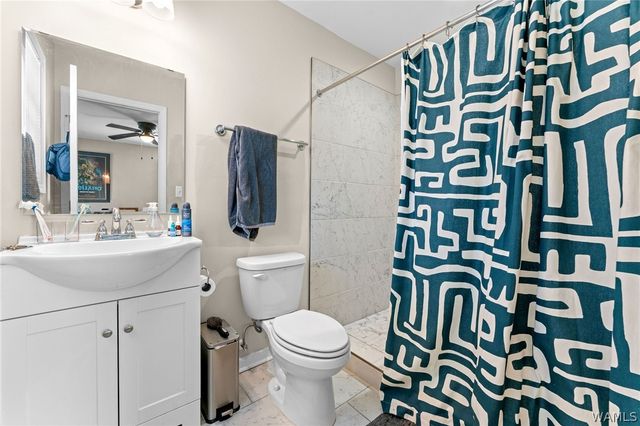 2216 Forest Lake, Tuscaloosa, AL 35401