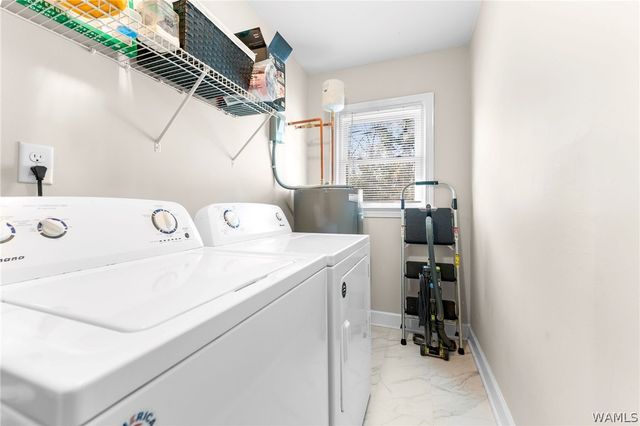 2216 Forest Lake, Tuscaloosa, AL 35401