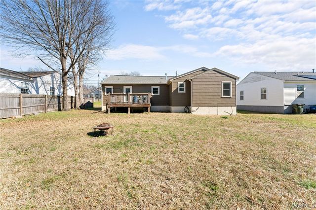 2216 Forest Lake, Tuscaloosa, AL 35401