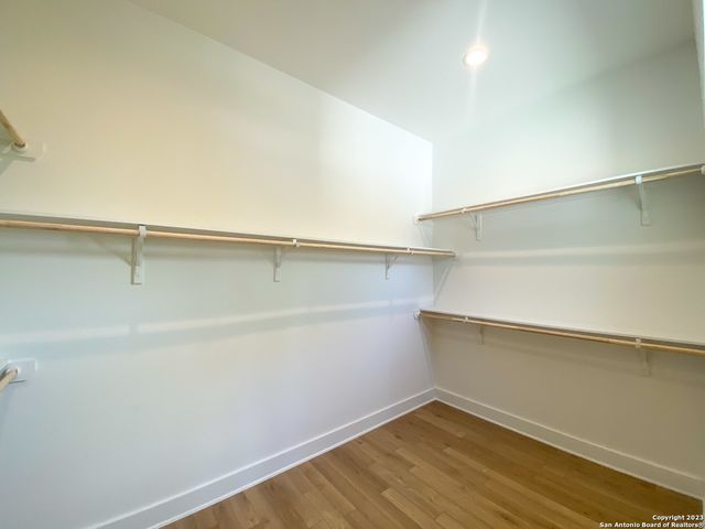 1726 N OLIVE ST, San Antonio, TX 78208