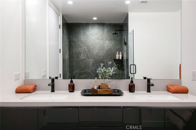 118 Astronaut Ellison S Onizuka Street 206, Los Angeles, CA 90012