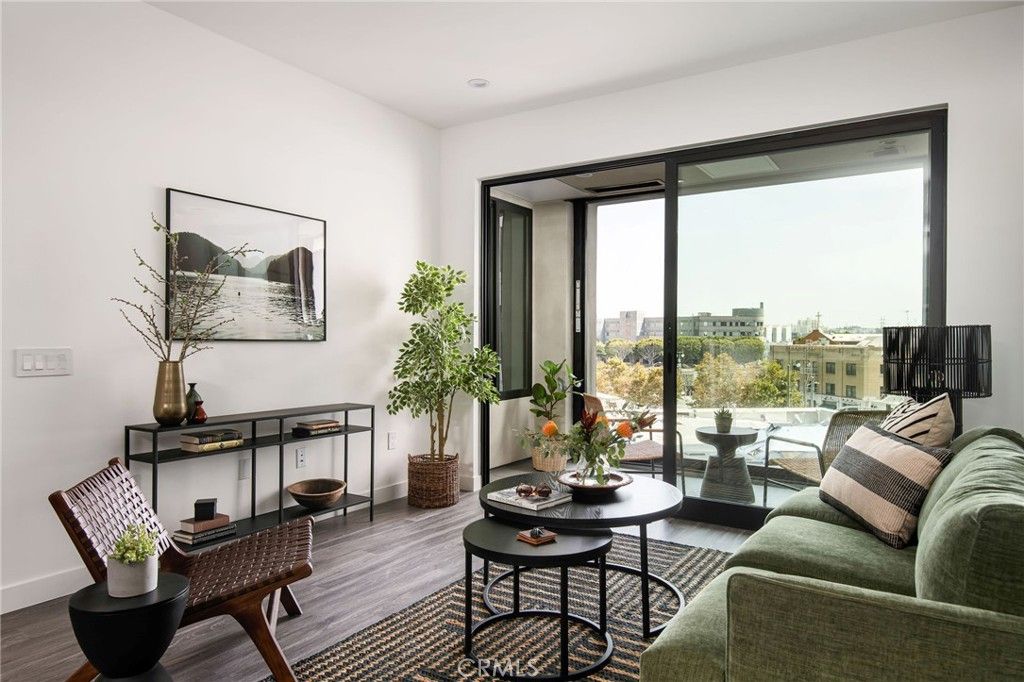 118 Astronaut Ellison S Onizuka Street 206, Los Angeles, CA 90012