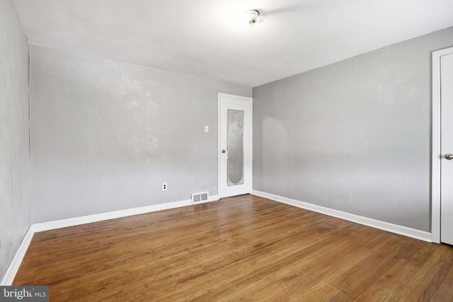 559 S 3RD ST, Darby, PA 19023