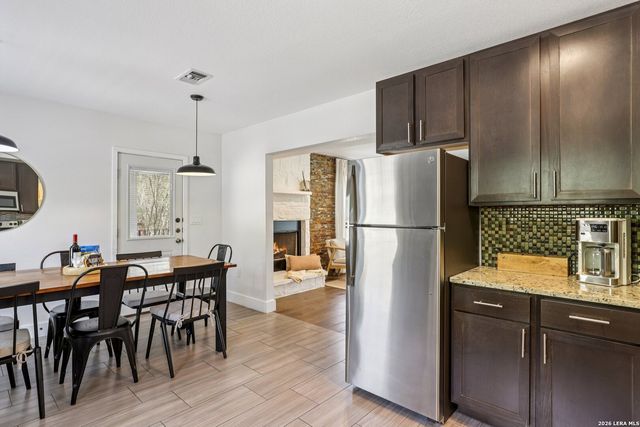 275 Stallion Springs, Fischer, TX 78623