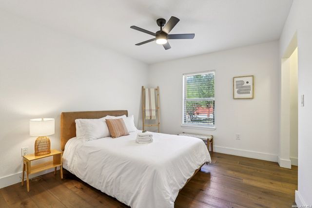 275 Stallion Springs, Fischer, TX 78623