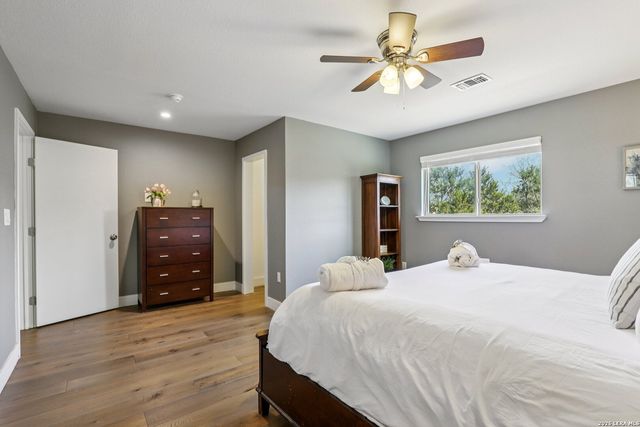 275 Stallion Springs, Fischer, TX 78623