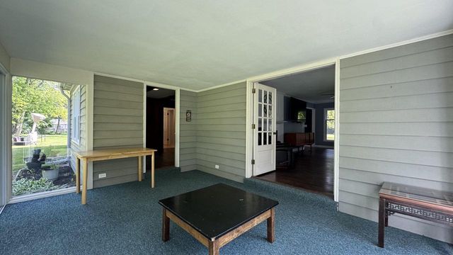 1435 E Fairy Chasm ROAD, Milwaukee, WI 53217