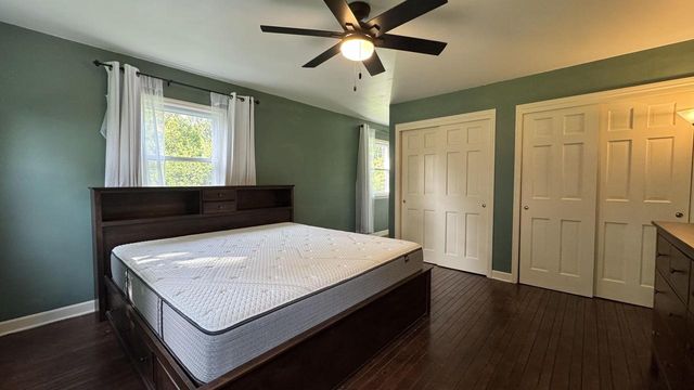 1435 E Fairy Chasm ROAD, Milwaukee, WI 53217