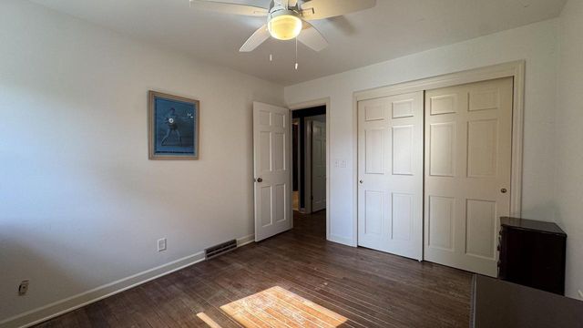1435 E Fairy Chasm ROAD, Milwaukee, WI 53217