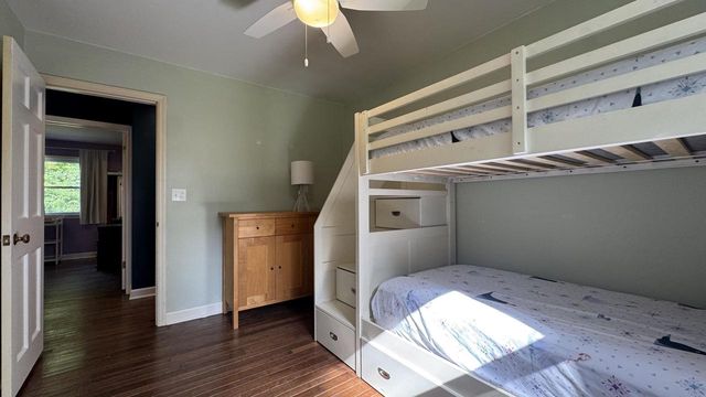 1435 E Fairy Chasm ROAD, Milwaukee, WI 53217