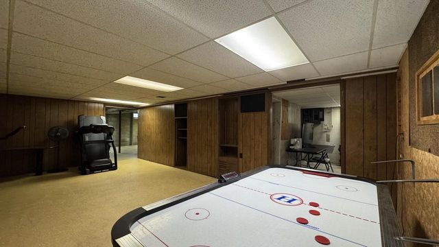 1435 E Fairy Chasm ROAD, Milwaukee, WI 53217