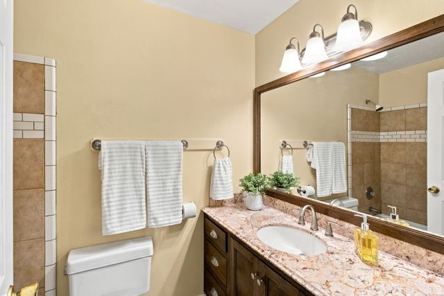 718 N MURDOCK DR, Pleasant Grove, UT 84062