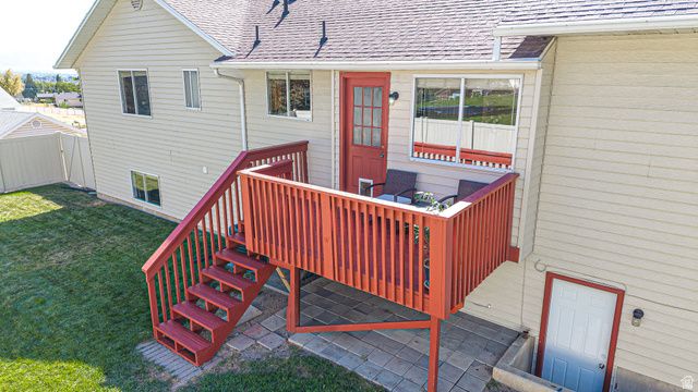 718 N MURDOCK DR, Pleasant Grove, UT 84062